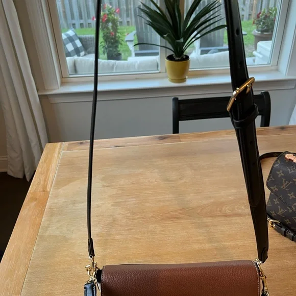 Coach Brown and Black Crossbody Bag with Monogram Print dust bag included - Picture 3 of 6